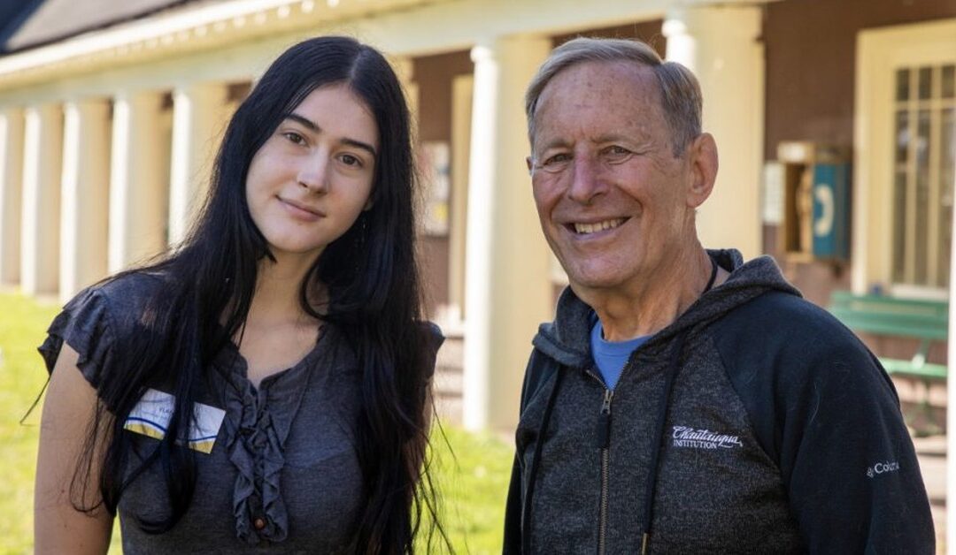 Summer Scholars program creates intergenerational connections