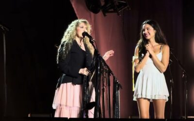 Stevie Nicks feat. Olivia Rodrigo — Landslide (Live)